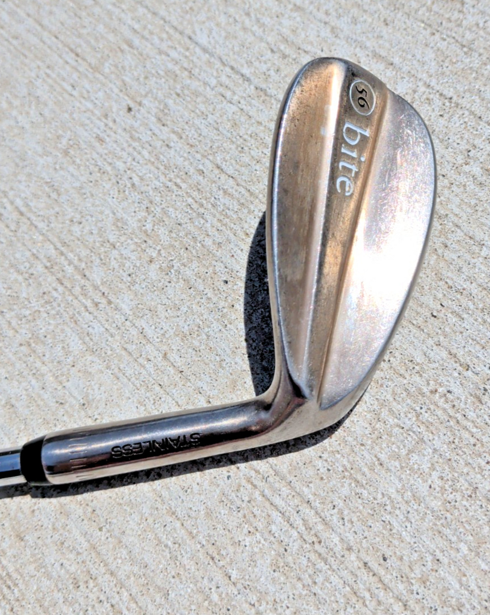NICE Dunlop Golf BITE Dimple Face 56* SAND WEDGE Right Handed RH Steel Used SW